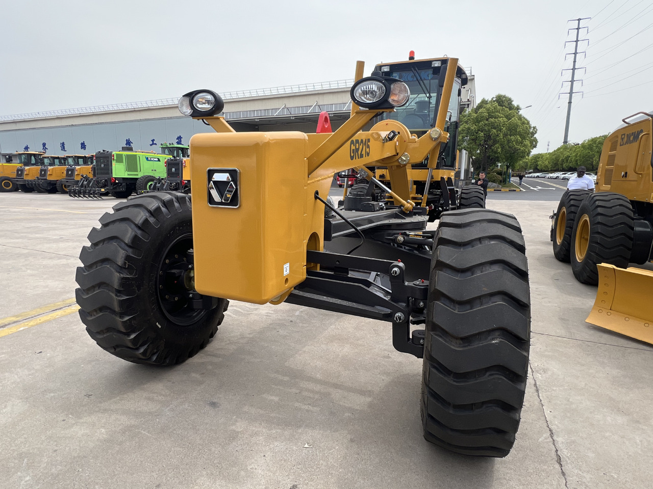 Новый Грейдер XCMG GR215: фото 16 Новый Грейдер XCMG GR215: фото 16