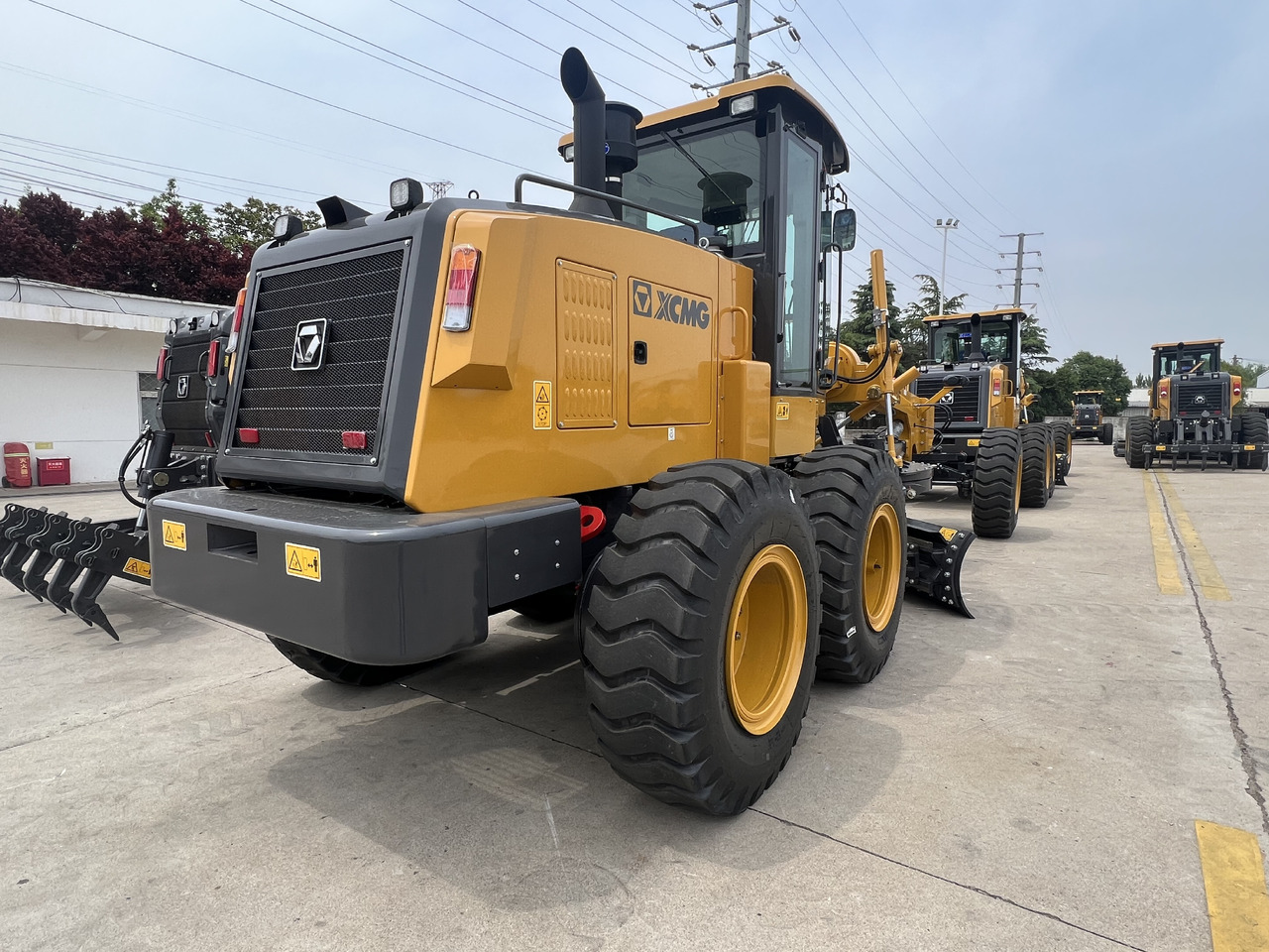 Новый Грейдер XCMG GR215: фото 10 Новый Грейдер XCMG GR215: фото 10