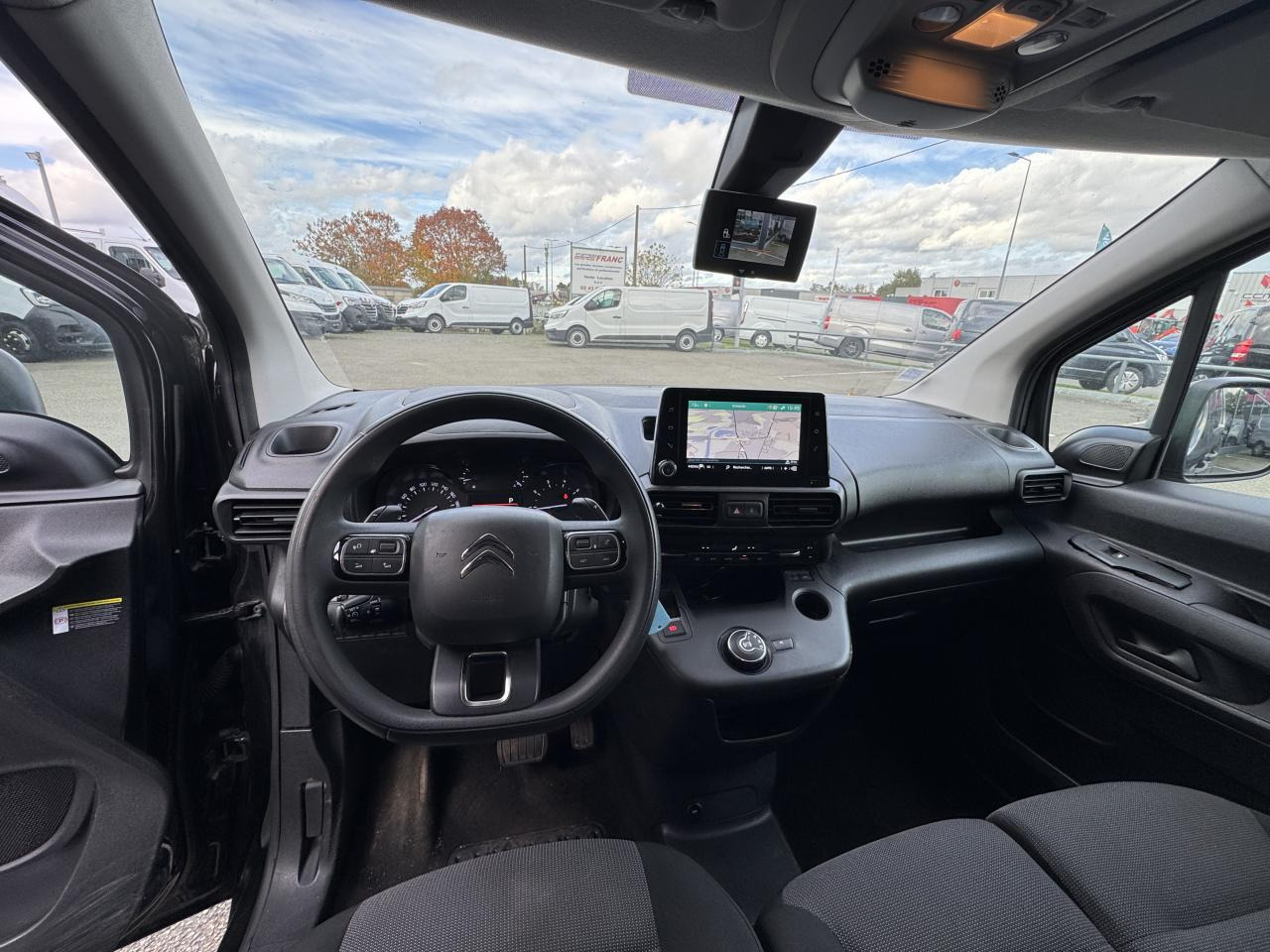 CITROEN Berlingo 1.5 BlueHDi S&S - 130 - BV EAT8  III FOURGON Fourgon M Driver 650 kg PHASE 1 - Цельнометаллический фургон: фото 3 CITROEN Berlingo 1.5 BlueHDi S&S - 130 - BV EAT8  III FOURGON Fourgon M Driver 650 kg PHASE 1 - Цельнометаллический фургон: фото 3
