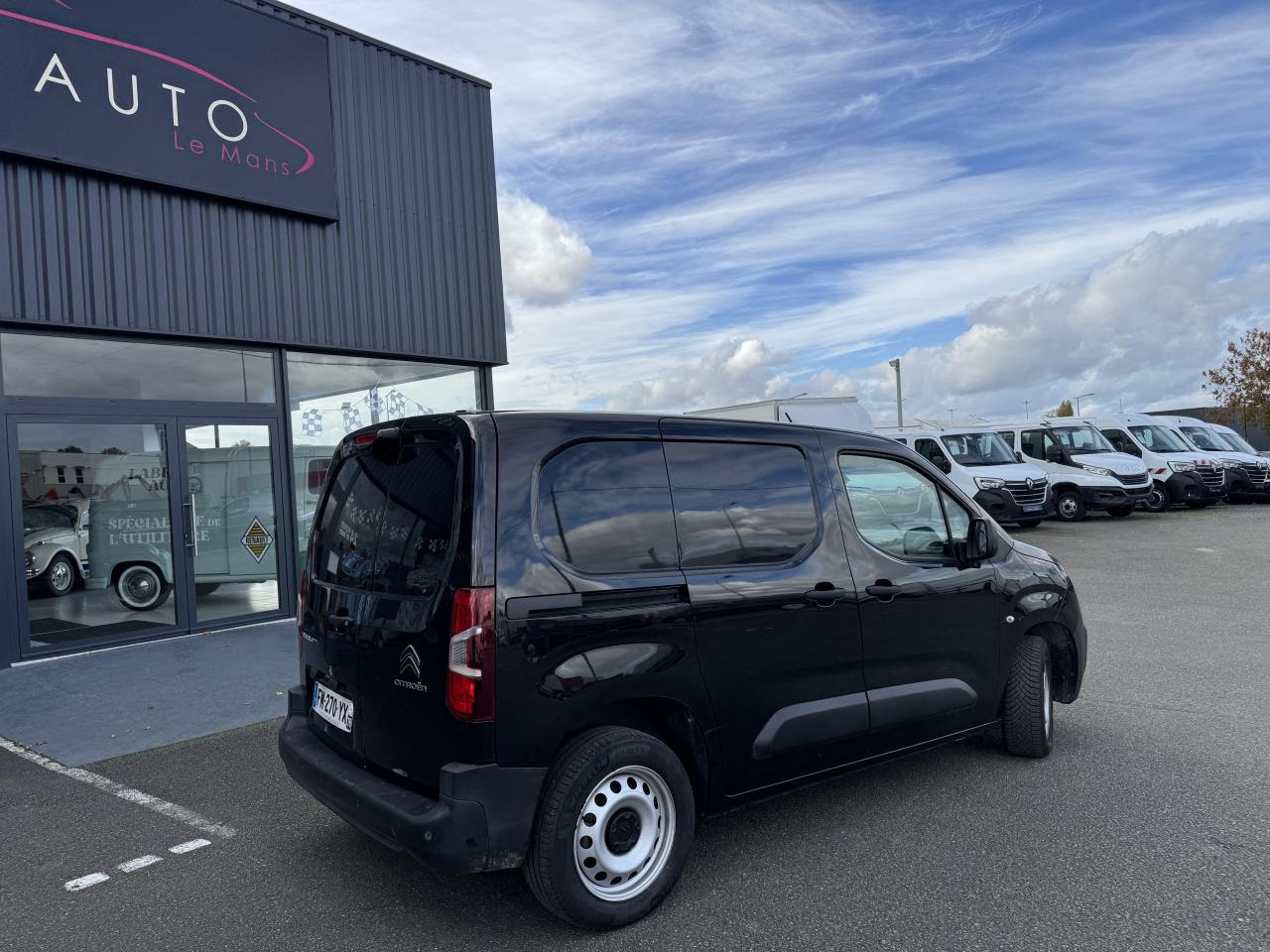 CITROEN Berlingo 1.5 BlueHDi S&S - 130 - BV EAT8  III FOURGON Fourgon M Driver 650 kg PHASE 1 - Цельнометаллический фургон: фото 5 CITROEN Berlingo 1.5 BlueHDi S&S - 130 - BV EAT8  III FOURGON Fourgon M Driver 650 kg PHASE 1 - Цельнометаллический фургон: фото 5