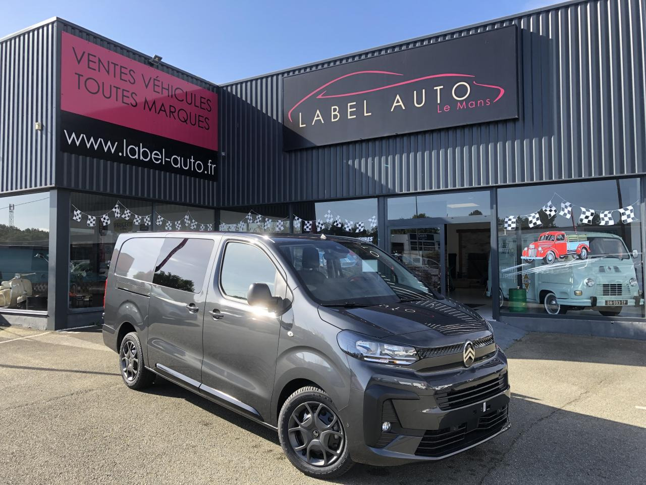 CITROEN Jumpy XL 2.0 BlueHDi - 180 S&S - BV EAT8 III CABINE APPROFONDIE Cabine approfondie Fixe PHASE 2 - Цельнометаллический фургон: фото 1 CITROEN Jumpy XL 2.0 BlueHDi - 180 S&S - BV EAT8 III CABINE APPROFONDIE Cabine approfondie Fixe PHASE 2 - Цельнометаллический фургон: фото 1