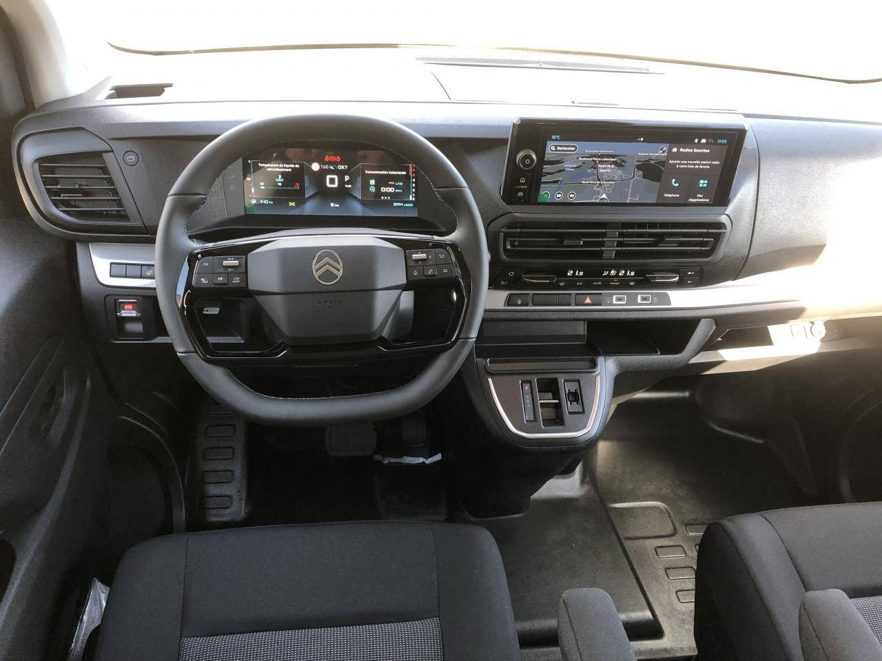 CITROEN Jumpy XL 2.0 BlueHDi - 180 S&S - BV EAT8 III CABINE APPROFONDIE Cabine approfondie Fixe PHASE 2 - Цельнометаллический фургон: фото 4 CITROEN Jumpy XL 2.0 BlueHDi - 180 S&S - BV EAT8 III CABINE APPROFONDIE Cabine approfondie Fixe PHASE 2 - Цельнометаллический фургон: фото 4