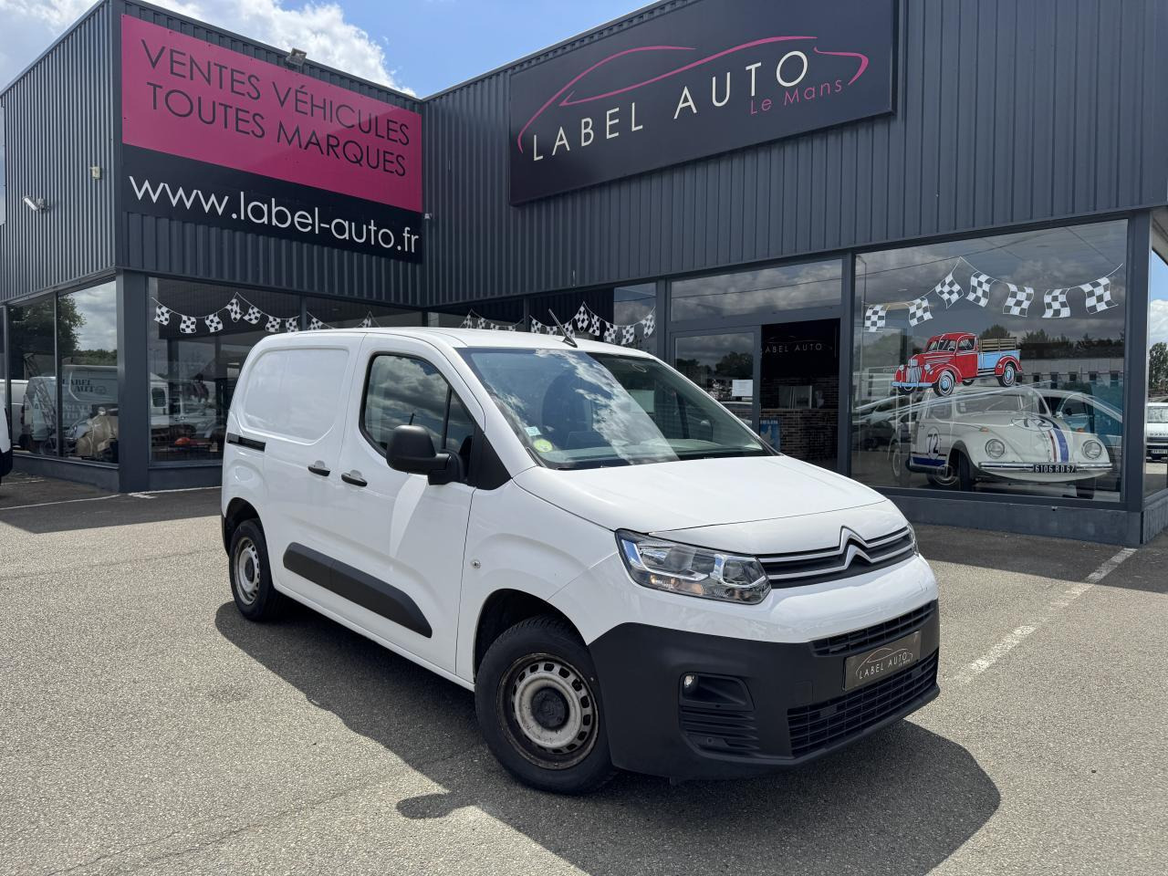 Citroen Berlingo M 650KG BLUEHDI 100 S&S DRIVER BVM5 - Цельнометаллический фургон: фото 1 Citroen Berlingo M 650KG BLUEHDI 100 S&S DRIVER BVM5 - Цельнометаллический фургон: фото 1