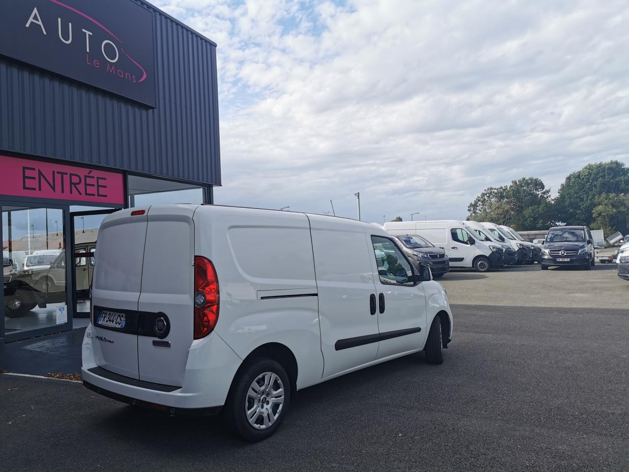 Цельнометаллический фургон FIAT DOBLO 1.6 MJT 105 CH PRO LOUNGE FRIGORIFIQUE: фото 7 Цельнометаллический фургон FIAT DOBLO 1.6 MJT 105 CH PRO LOUNGE FRIGORIFIQUE: фото 7