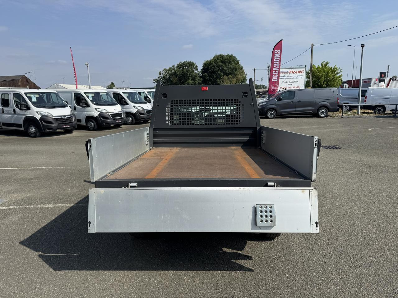 Fiat Doblo Cargo Cargo 1.6 Multijet 16V 105 ch WORK UP PLATEAU Pro Lounge - Малотоннажный бортовой грузовик: фото 4 Fiat Doblo Cargo Cargo 1.6 Multijet 16V 105 ch WORK UP PLATEAU Pro Lounge - Малотоннажный бортовой грузовик: фото 4