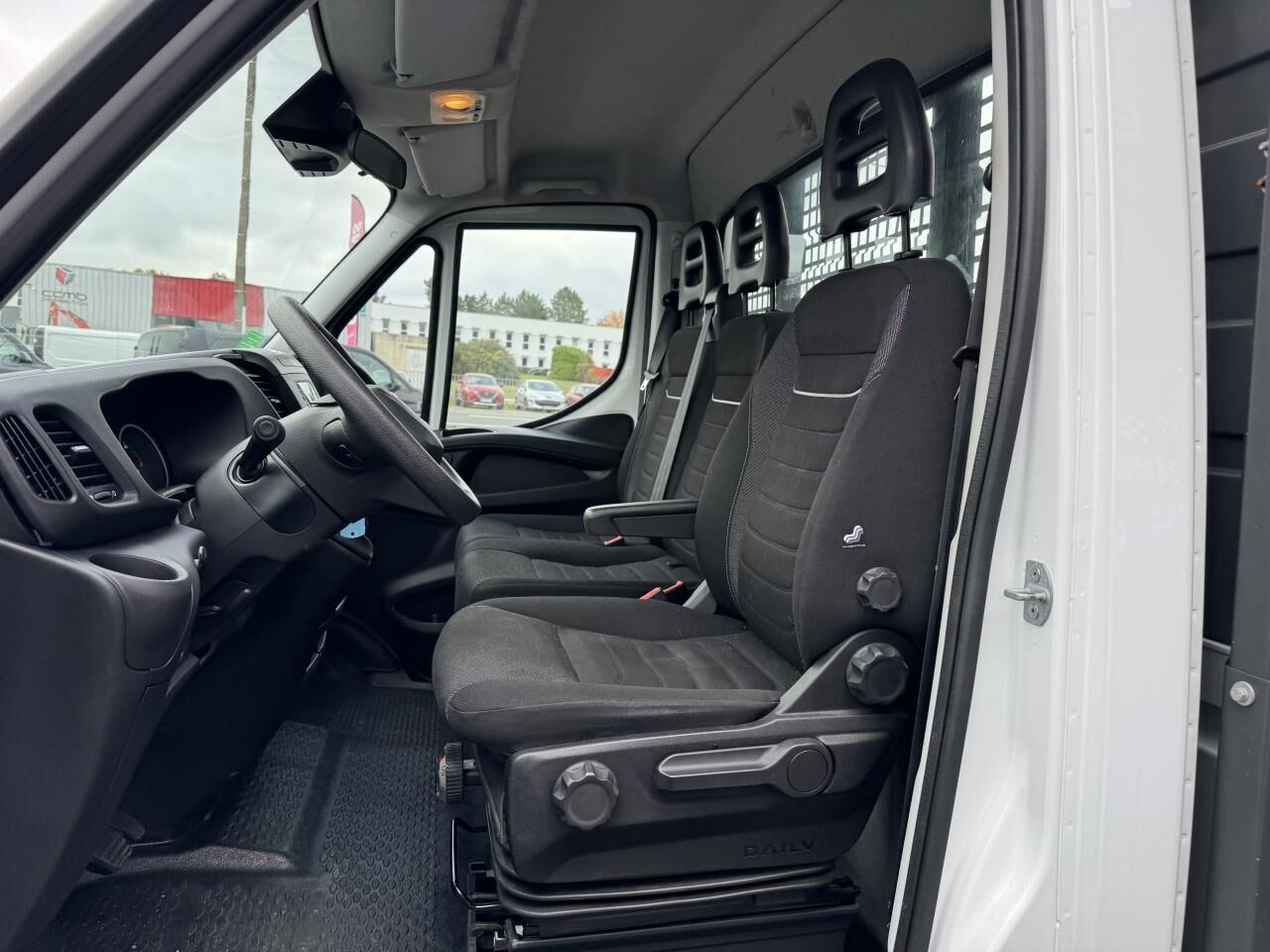 IVECO DAILY 35C16 3.0 160CH PLATEAU RIDELLES ROUES JUMELEES - Малотоннажный бортовой грузовик: фото 5 IVECO DAILY 35C16 3.0 160CH PLATEAU RIDELLES ROUES JUMELEES - Малотоннажный бортовой грузовик: фото 5