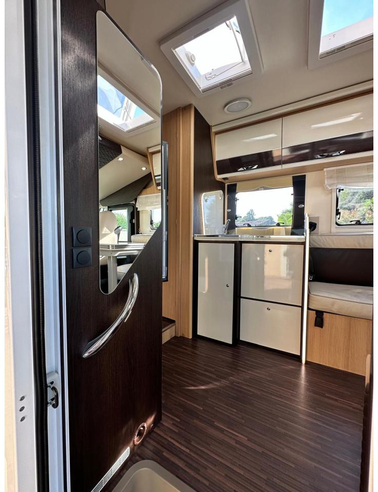 MC LOUIS NEVIS 281 в лизинг MC LOUIS NEVIS 281: фото 7