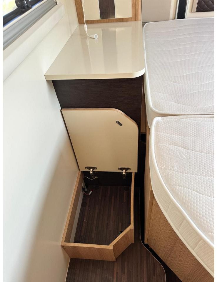 MC LOUIS NEVIS 281 в лизинг MC LOUIS NEVIS 281: фото 20