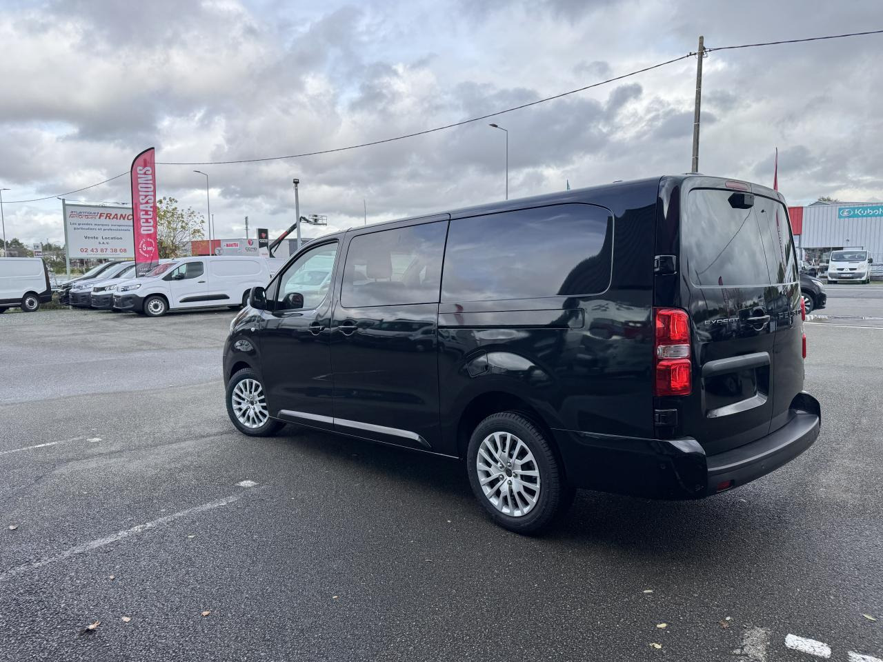 PEUGEOT Expert XL 2.0 BlueHDi - 180 S&S - BV EAT8 III CABINE APPROFONDIE Fourgon Cabine approfondie Fix в лизинг PEUGEOT Expert XL 2.0 BlueHDi - 180 S&S - BV EAT8 III CABINE APPROFONDIE Fourgon Cabine approfondie Fix: фото 9 PEUGEOT Expert XL 2.0 BlueHDi - 180 S&S - BV EAT8 III CABINE APPROFONDIE Fourgon Cabine approfondie Fix в лизинг PEUGEOT Expert XL 2.0 BlueHDi - 180 S&S - BV EAT8 III CABINE APPROFONDIE Fourgon Cabine approfondie Fix: фото 9