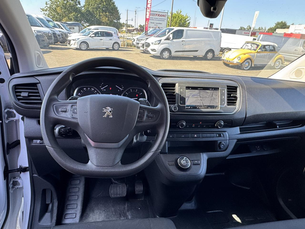 Peugeot Expert Standard 2.0 BlueHDi - 145 S&S - BV EAT8 III FOURGON Fourgon Asphalt PHASE 1 - Цельнометаллический фургон: фото 3 Peugeot Expert Standard 2.0 BlueHDi - 145 S&S - BV EAT8 III FOURGON Fourgon Asphalt PHASE 1 - Цельнометаллический фургон: фото 3