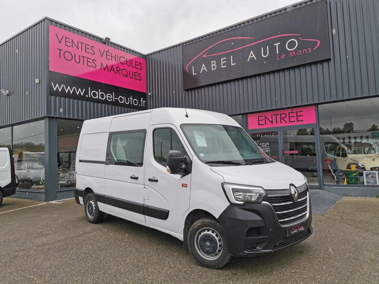 RENAULT Master Confort F3300 L2H2 2.3 dCi - 135 III CABINE APPROFONDIE Cabine approfondie L2H2 Traction PHA - Цельнометаллический фургон: фото 3 RENAULT Master Confort F3300 L2H2 2.3 dCi - 135 III CABINE APPROFONDIE Cabine approfondie L2H2 Traction PHA - Цельнометаллический фургон: фото 3