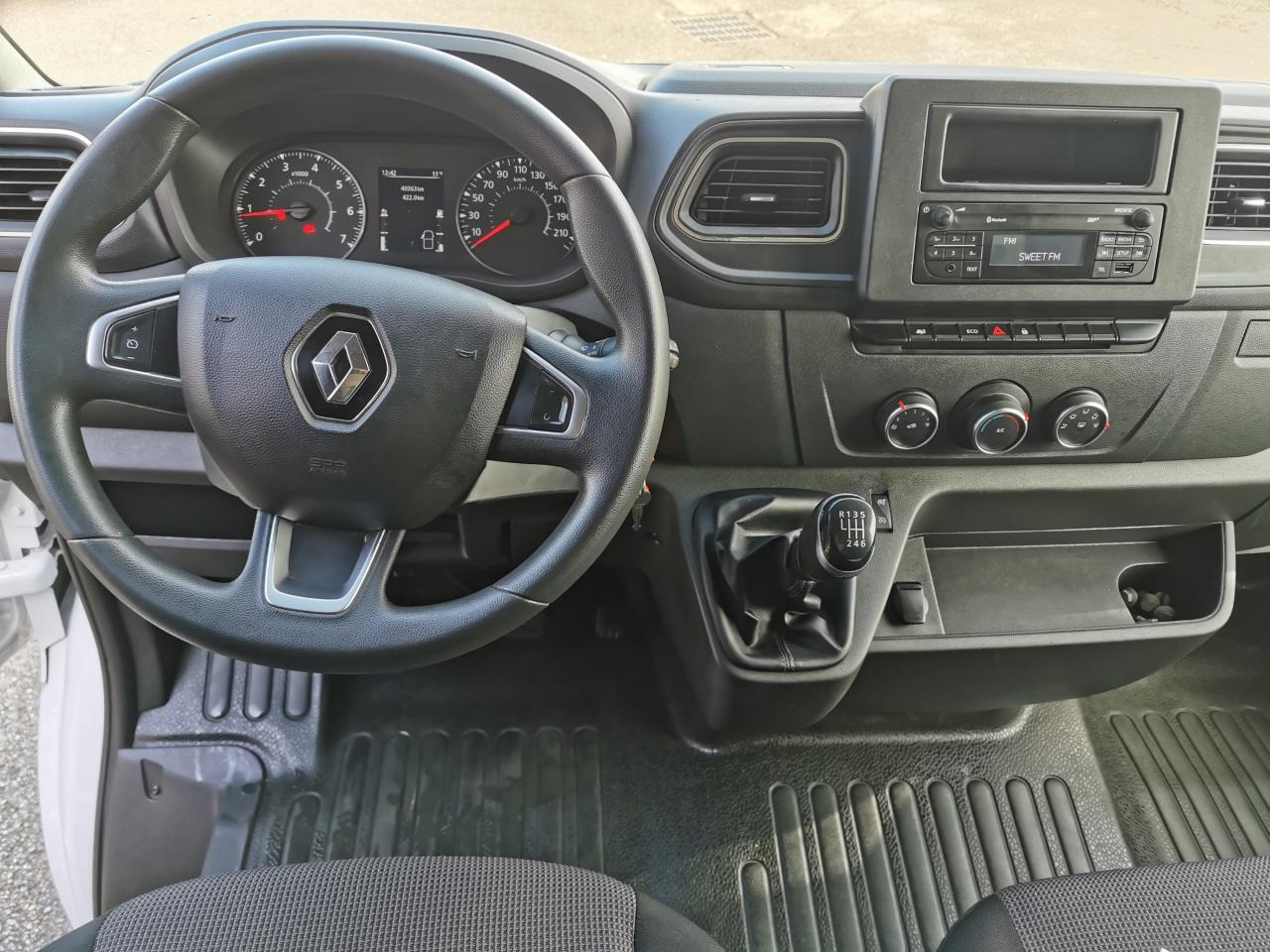 Renault Master BENNE COFFRE Confort R3500RJ L3 2.3 dCi 130CH - Малотоннажный самосвал: фото 5 Renault Master BENNE COFFRE Confort R3500RJ L3 2.3 dCi 130CH - Малотоннажный самосвал: фото 5