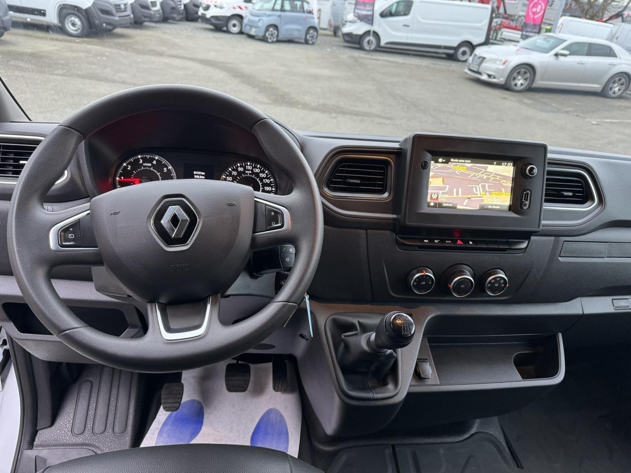 Renault Master Confort R3500RJ L3H2 2.3 Energy dCi - 165 III CABINE APPROFONDIE Cabine approfondie L3H2 Pro - Грузопассажирский фургон: фото 4 Renault Master Confort R3500RJ L3H2 2.3 Energy dCi - 165 III CABINE APPROFONDIE Cabine approfondie L3H2 Pro - Грузопассажирский фургон: фото 4