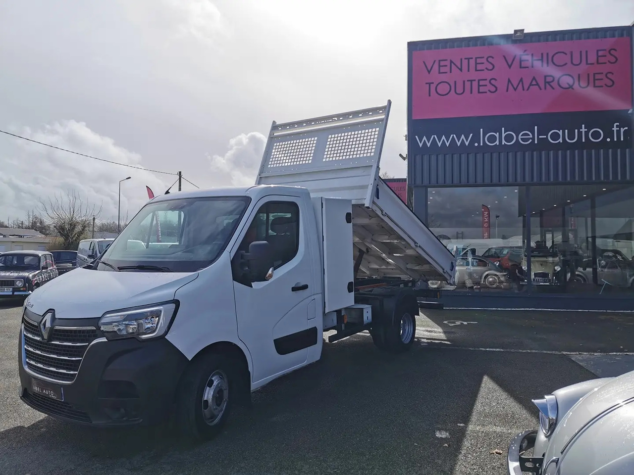 Renault Master R3500RJ L3 2.3 DCI 130CH DOUBLE CABINE CONFORT EUROVI - Малотоннажный самосвал, Грузопассажирский фургон: фото 5 Renault Master R3500RJ L3 2.3 DCI 130CH DOUBLE CABINE CONFORT EUROVI - Малотоннажный самосвал, Грузопассажирский фургон: фото 5