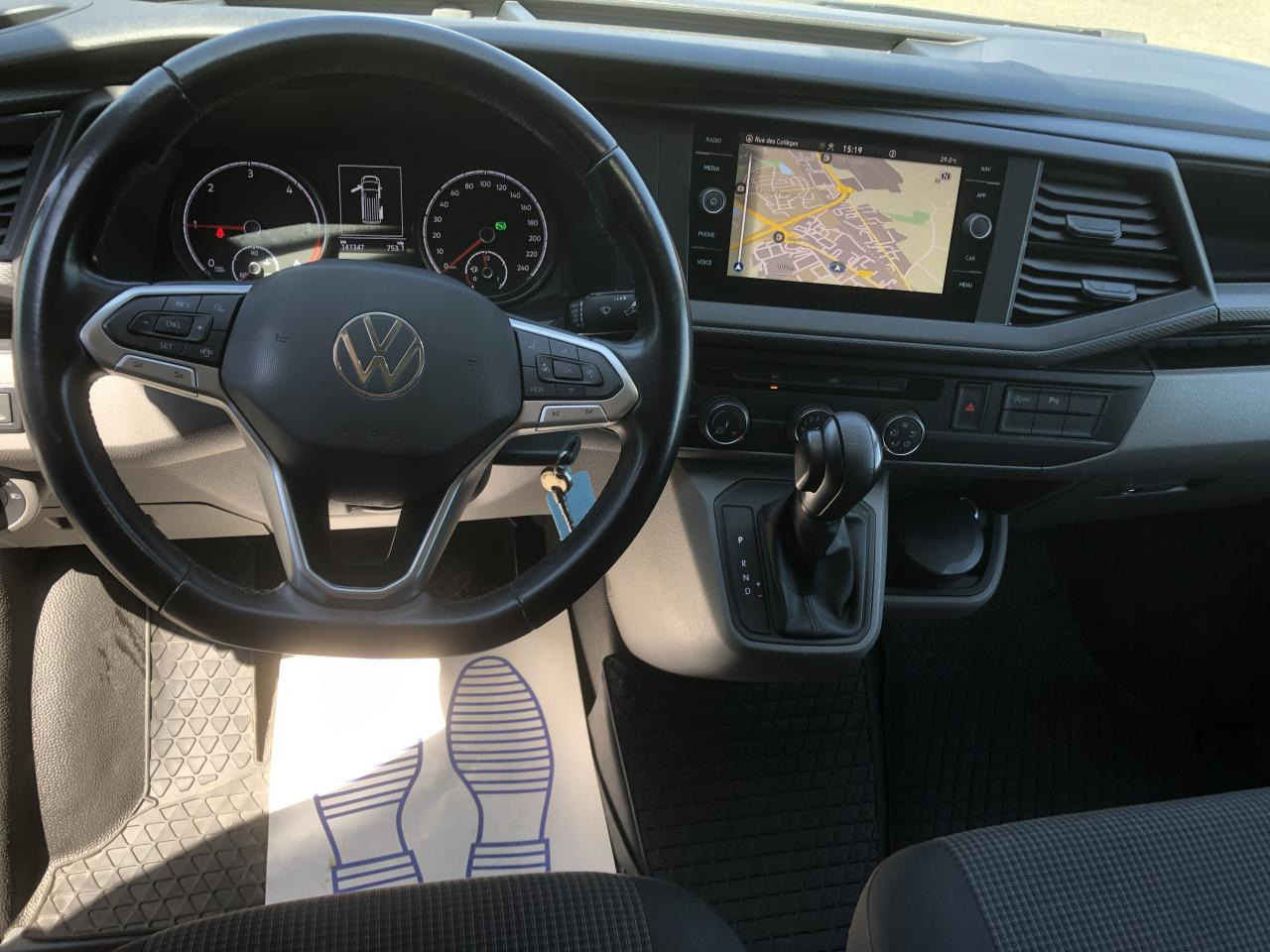 VOLKSWAGEN transporter 2.8T L1H1 2.0 TDI 150CH BUSINESS DSG7 - Цельнометаллический фургон: фото 3 VOLKSWAGEN transporter 2.8T L1H1 2.0 TDI 150CH BUSINESS DSG7 - Цельнометаллический фургон: фото 3