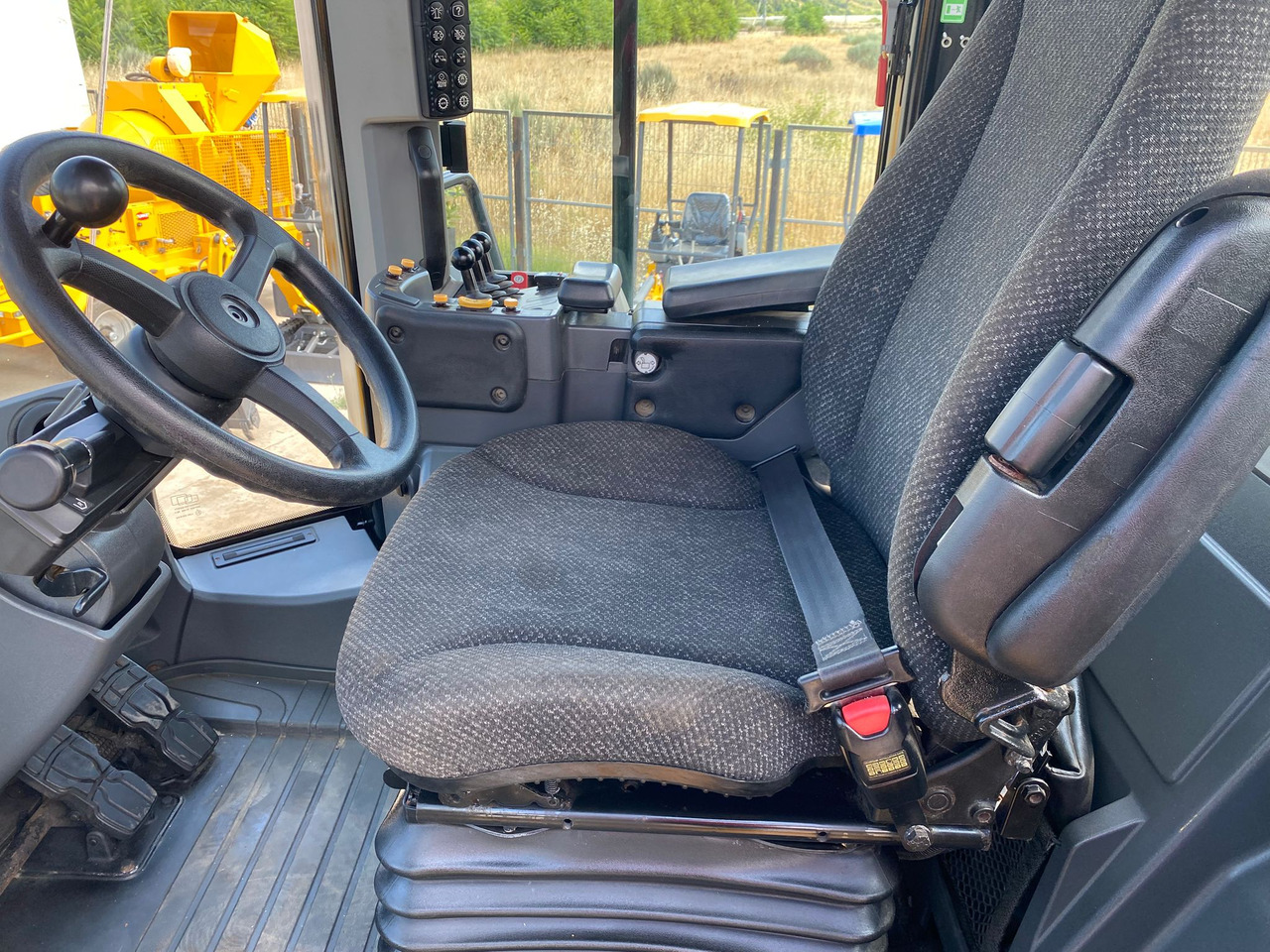 Колёсный погрузчик CATERPILLAR 950 M: фото 11