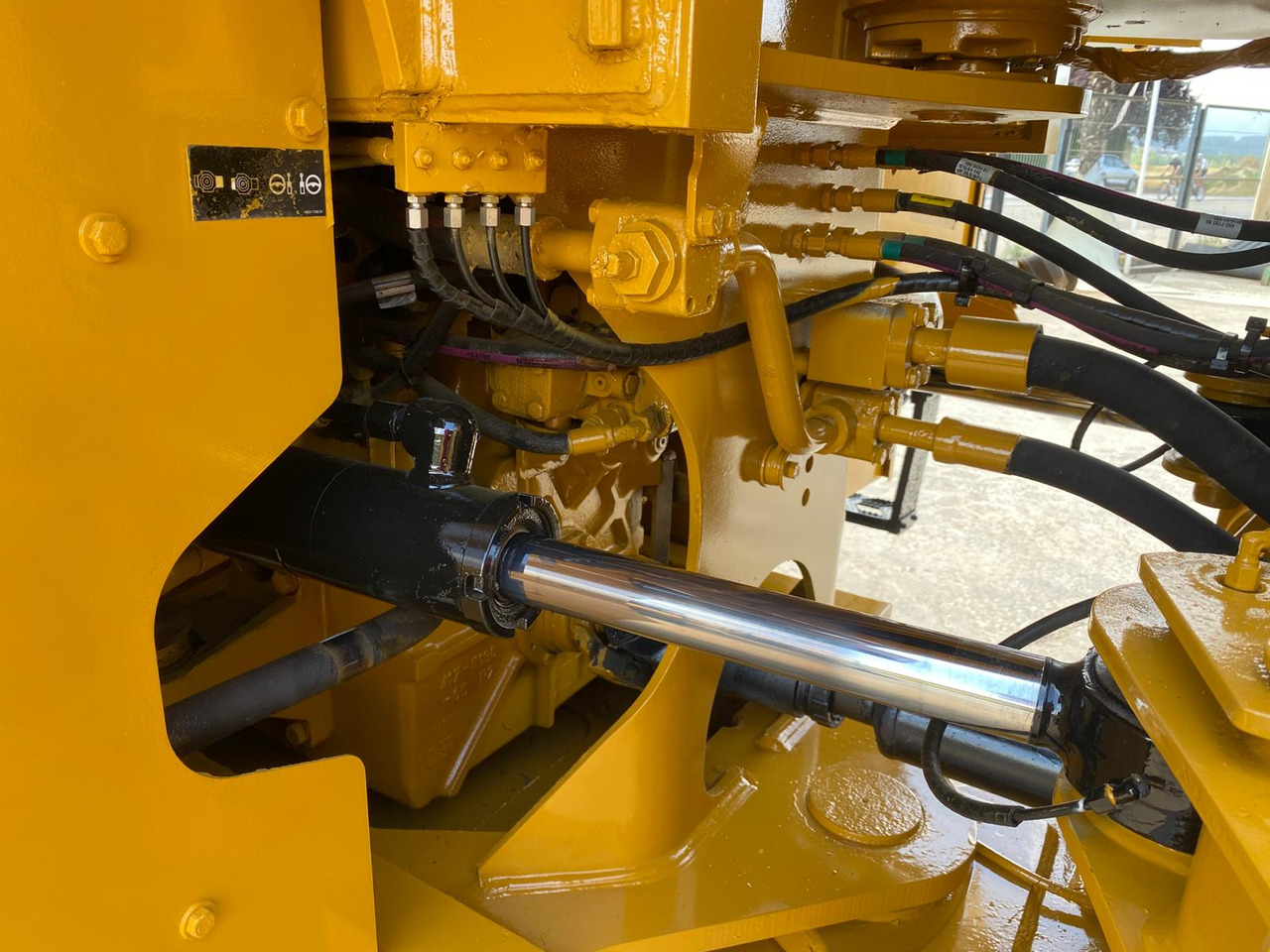 Колёсный погрузчик CATERPILLAR 950 M: фото 20