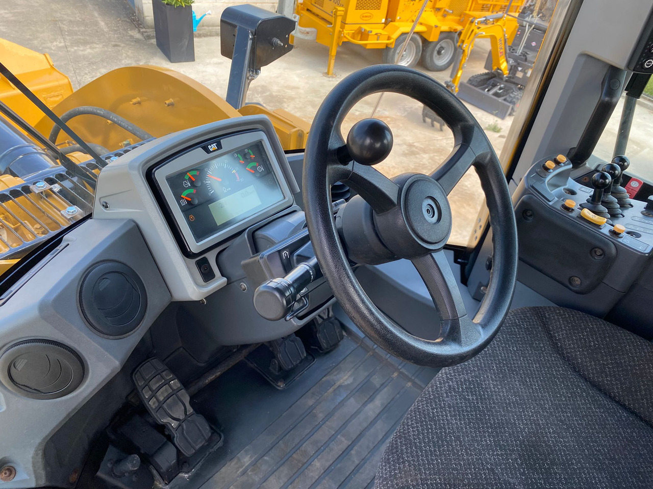 Колёсный погрузчик CATERPILLAR 950 M: фото 9