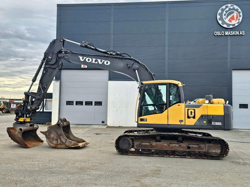 Volvo EC 180 C L  - Гусеничный экскаватор: фото 3 Volvo EC 180 C L  - Гусеничный экскаватор: фото 3