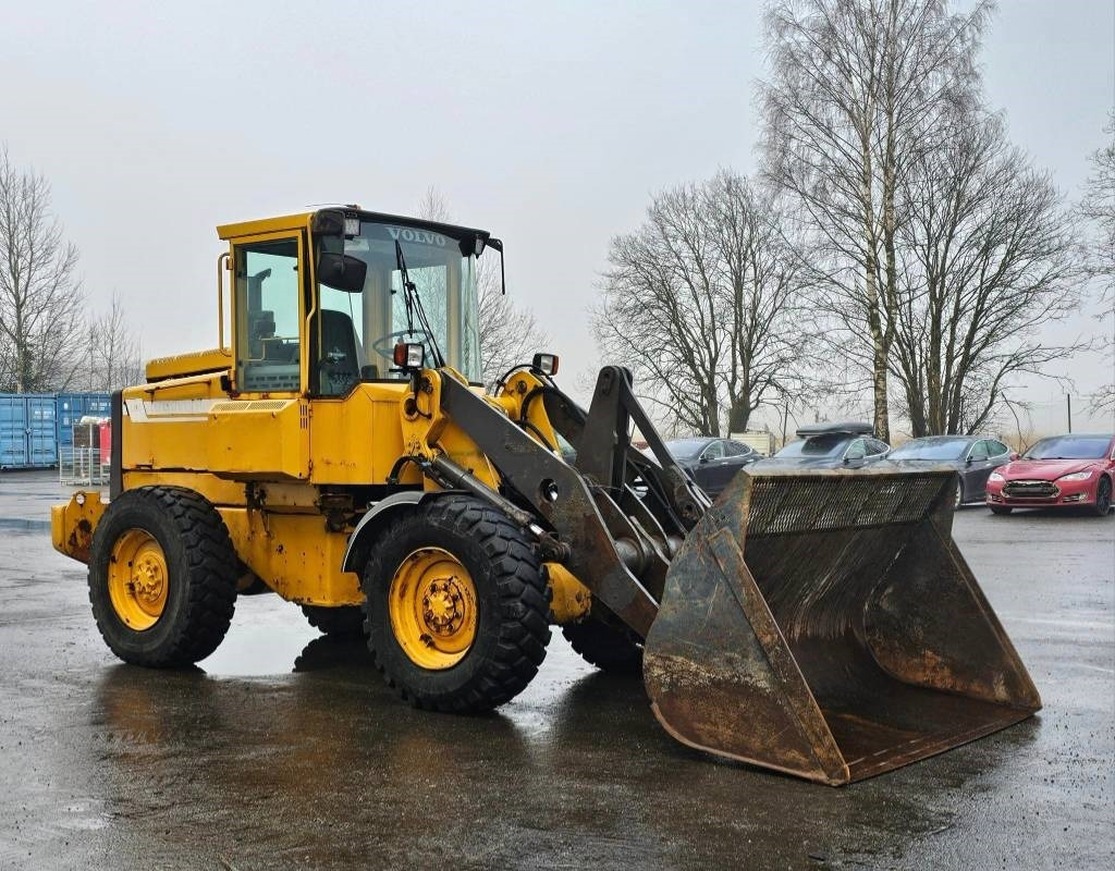 Колёсный погрузчик Volvo L 50 C: фото 7
