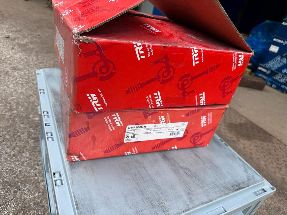 Bremsscheiben Mercedes-Benz Vario - Тормозной диск для Фургонов: фото 4 Bremsscheiben Mercedes-Benz Vario - Тормозной диск для Фургонов: фото 4