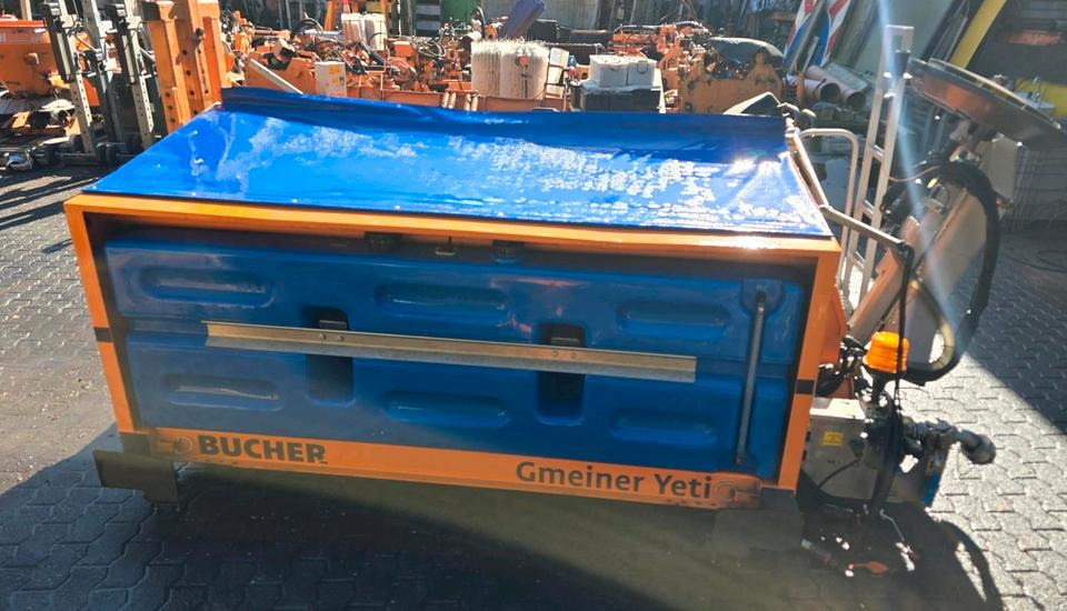 Bucher Yeti 2500W FS Gmeiner Salzstreuer Streuautomat Streusilo für Unimog UGN UGE 405 423 427 530 430 429 - Разбрасыватель песка/ Соли: фото 4 Bucher Yeti 2500W FS Gmeiner Salzstreuer Streuautomat Streusilo für Unimog UGN UGE 405 423 427 530 430 429 - Разбрасыватель песка/ Соли: фото 4