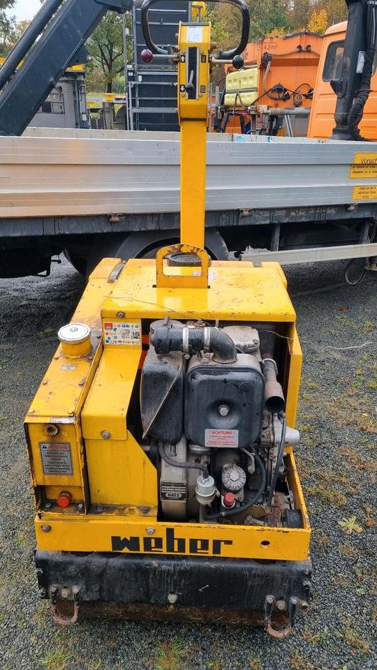 DVH 701 Weber Walze Glattmantel Walze Rüttelwalze Dublex Vibrationswalze Rüttelplatte Strassenwalze Plattenverdichter DVH 603 - Каток тротуарный: фото 2 DVH 701 Weber Walze Glattmantel Walze Rüttelwalze Dublex Vibrationswalze Rüttelplatte Strassenwalze Plattenverdichter DVH 603 - Каток тротуарный: фото 2