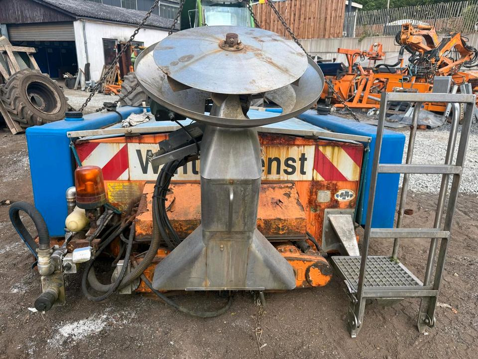 Gmeiner STA 2500 C  Salzstreuer für Unimog UGN UGE 424 427 405 U300 U 300 400 500 MERCEDES-BENZ 218 219 318 323 423 427 327 430 429 430 435 Salzsilo Streuautomat Winterdienst - Разбрасыватель песка/ Соли: фото 2 Gmeiner STA 2500 C  Salzstreuer für Unimog UGN UGE 424 427 405 U300 U 300 400 500 MERCEDES-BENZ 218 219 318 323 423 427 327 430 429 430 435 Salzsilo Streuautomat Winterdienst - Разбрасыватель песка/ Соли: фото 2