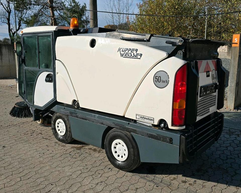 Küpper-Weisser Boschung Compact 50 Kehrmaschine Straßenkehrmaschine Kehreinheit Straßenreiniger - Подметально-уборочная машина: фото 3 Küpper-Weisser Boschung Compact 50 Kehrmaschine Straßenkehrmaschine Kehreinheit Straßenreiniger - Подметально-уборочная машина: фото 3