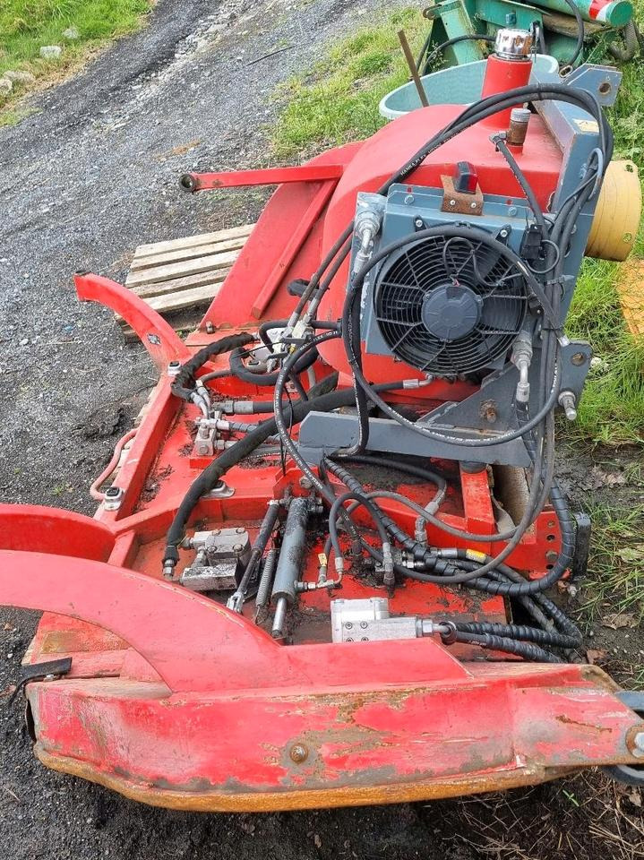 Loipfinger T320KLM Mähwerk Mulchgerät Mulchmäher für Aebi Kubota Iseki Deutz Fendt - Газонокосилка: фото 2 Loipfinger T320KLM Mähwerk Mulchgerät Mulchmäher für Aebi Kubota Iseki Deutz Fendt - Газонокосилка: фото 2