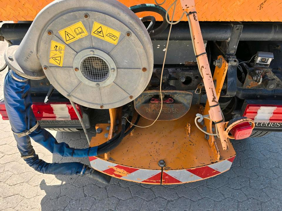 Mulag Heckgewicht mit Gebläse für Unimog 405 u300 U 400 500 UGN UGE 423 427 318 218 530 430 535 Böschungsmäher Böschungsmulcher Dücker - Разбрасыватель песка/ Соли: фото 1 Mulag Heckgewicht mit Gebläse für Unimog 405 u300 U 400 500 UGN UGE 423 427 318 218 530 430 535 Böschungsmäher Böschungsmulcher Dücker - Разбрасыватель песка/ Соли: фото 1