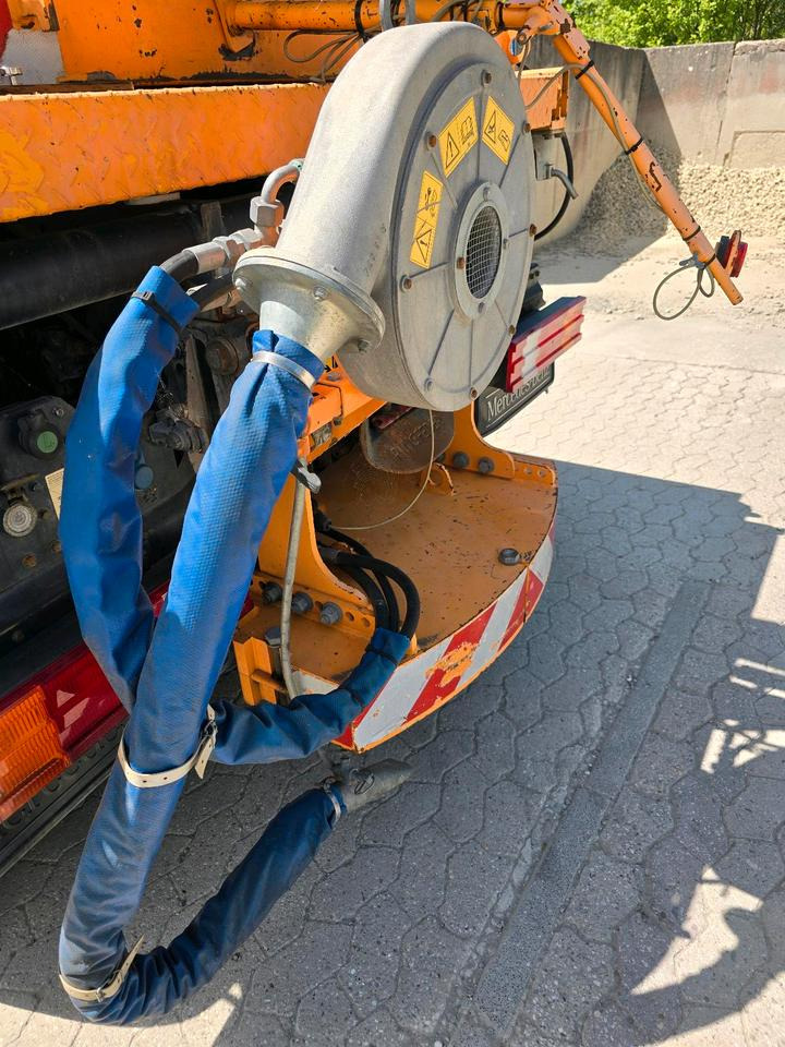 Mulag Heckgewicht mit Gebläse für Unimog 405 u300 U 400 500 UGN UGE 423 427 318 218 530 430 535 Böschungsmäher Böschungsmulcher Dücker - Разбрасыватель песка/ Соли: фото 4 Mulag Heckgewicht mit Gebläse für Unimog 405 u300 U 400 500 UGN UGE 423 427 318 218 530 430 535 Böschungsmäher Böschungsmulcher Dücker - Разбрасыватель песка/ Соли: фото 4