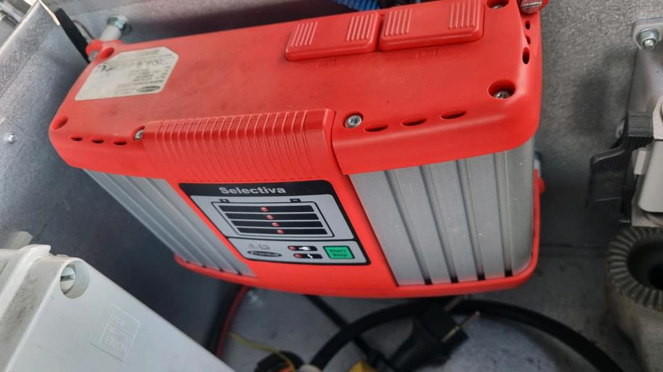 Прицеп Neuwertige Nissen LED VLT Verkehrsleittafel Verkehrsleitanhänger Verkehrssicherungsanhänger Leitanhänger Leittafel Absperrtafel FAT Verkehrssicherung GPS: фото 6