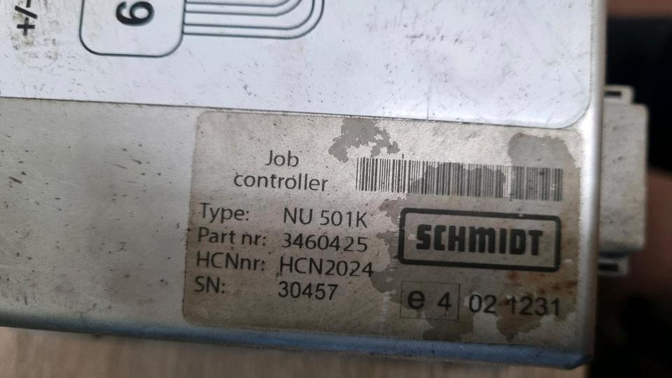 Schmidt NU 501K Job Controller Stratos Salzstreuer Rechner Bordcomputer Bedienung 3460425 - Блок управления для Коммунальной и специальной техники: фото 3 Schmidt NU 501K Job Controller Stratos Salzstreuer Rechner Bordcomputer Bedienung 3460425 - Блок управления для Коммунальной и специальной техники: фото 3