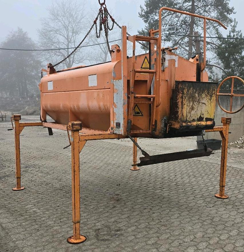 Asphalt-Thermo-Container Ebeling TC 5600 Asphalt Thermobehälter Asphaltieren Thermofaß - Сменный кузов/ Контейнер, Асфальтоукладочная техника: фото 5 Asphalt-Thermo-Container Ebeling TC 5600 Asphalt Thermobehälter Asphaltieren Thermofaß - Сменный кузов/ Контейнер, Асфальтоукладочная техника: фото 5