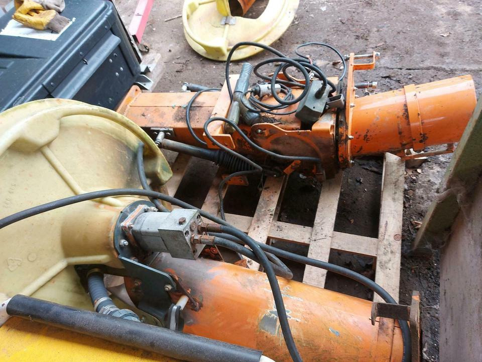 Streueinheit Streuteller Küpper Weisser Salzstreuer IMS STA - Запчасти для Коммунальной и специальной техники: фото 2 Streueinheit Streuteller Küpper Weisser Salzstreuer IMS STA - Запчасти для Коммунальной и специальной техники: фото 2