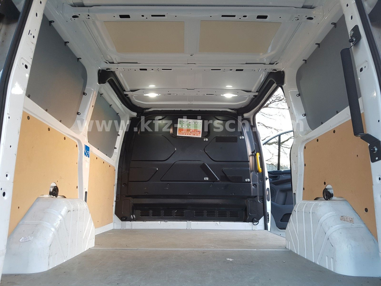 Пассажирский фургон Ford Transit Custom 1.Hd,Klima,Sitzhzg,Bluetooth,Temp: фото 15