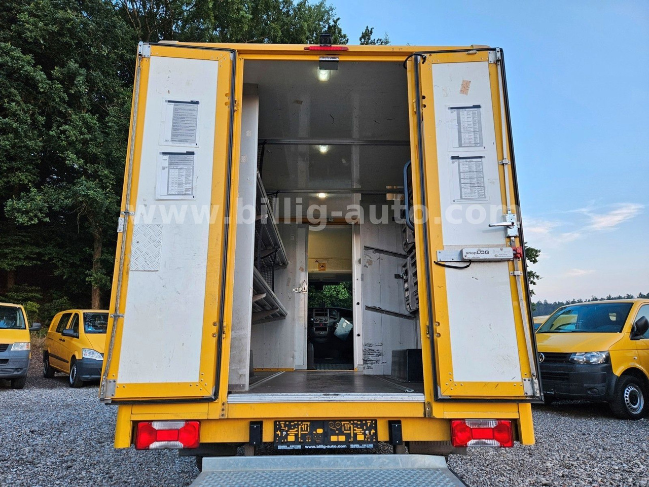 Фургон с закрытым кузовом Iveco Daily Koffer * KURZE VERSION * Automatik * EU5: фото 6