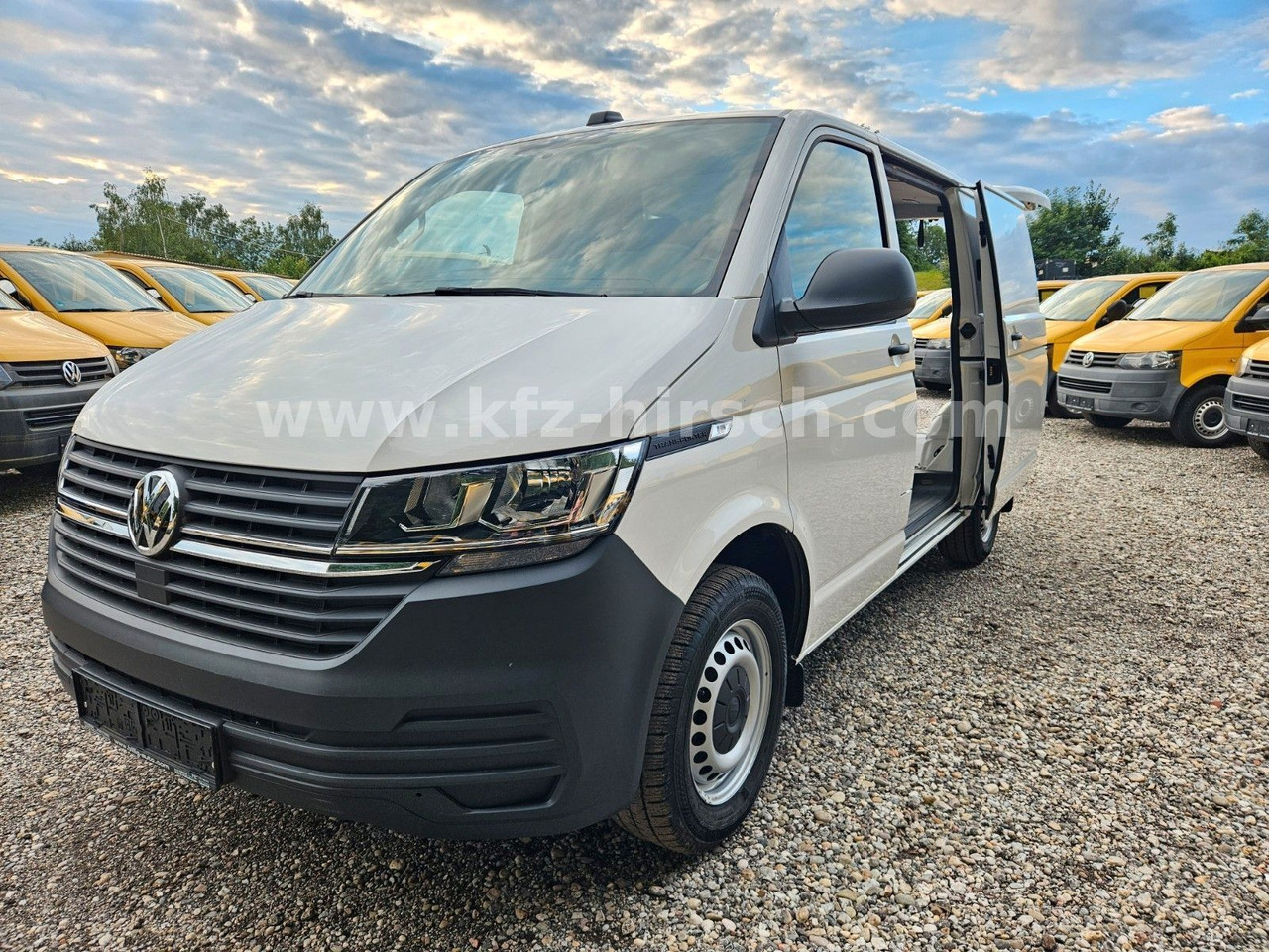 Volkswagen T6.1 Transporter T6 2xSchiebetüre!org.3.557KM| - Легковой фургон: фото 1 Volkswagen T6.1 Transporter T6 2xSchiebetüre!org.3.557KM| - Легковой фургон: фото 1
