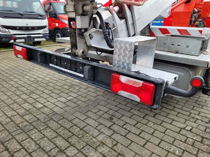 Iveco Daily 35S11 podnośnik koszowy 20 m Multitel MT202DS - Грузовик с подъемником: фото 5 Iveco Daily 35S11 podnośnik koszowy 20 m Multitel MT202DS - Грузовик с подъемником: фото 5