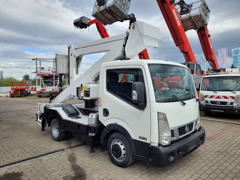 Nissan Cabstar NT400 podnośnik koszowy Palfinger P200 AXE boom lift bucket truck - Грузовик с подъемником: фото 3 Nissan Cabstar NT400 podnośnik koszowy Palfinger P200 AXE boom lift bucket truck - Грузовик с подъемником: фото 3