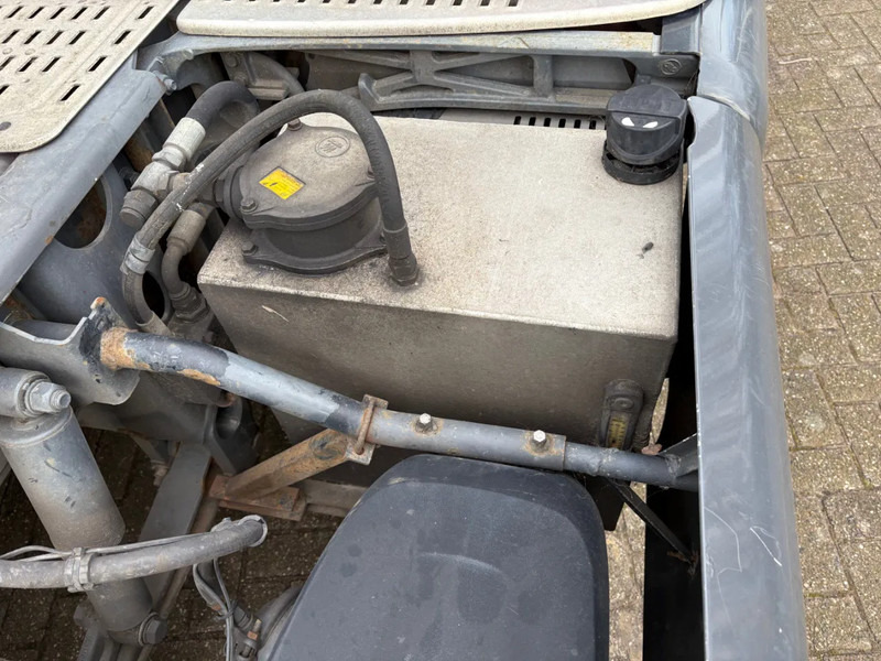 DAF CF 440 / BULK COMPRESSOR / ADR TANK TRANSPORT / - Тягач: фото 5 DAF CF 440 / BULK COMPRESSOR / ADR TANK TRANSPORT / - Тягач: фото 5