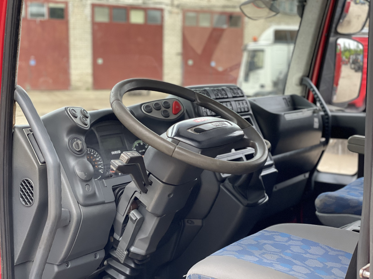 Автоманипулятор IVECO EUROCARGO: фото 13