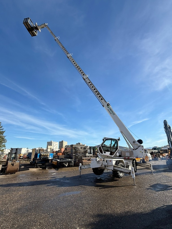 Merlo Roto 40.25 MCSS - Телескопический погрузчик: фото 1 Merlo Roto 40.25 MCSS - Телескопический погрузчик: фото 1