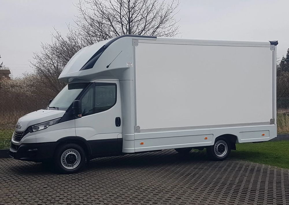 Iveco DAILY KONTENER NISKOPODŁOGOWY 4,43x2,23x2,42 SKLEP BAR FOODTRUCK KAMPER KLIMA - Фургон с закрытым кузовом: фото 2 Iveco DAILY KONTENER NISKOPODŁOGOWY 4,43x2,23x2,42 SKLEP BAR FOODTRUCK KAMPER KLIMA - Фургон с закрытым кузовом: фото 2