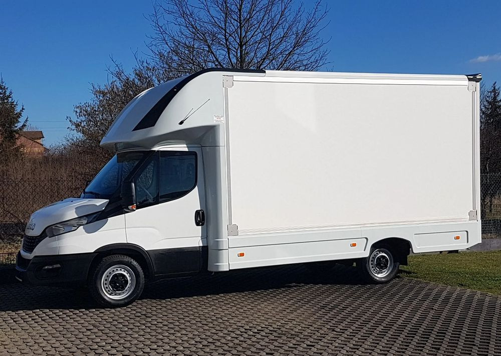 Iveco DAILY KONTENER NISKOPODŁOGOWY 4,43x2,23x2,42 SKLEP FOODTRUCK BAR KLIMA KONIOWÓZ KAMPER - Торговый грузовик: фото 2 Iveco DAILY KONTENER NISKOPODŁOGOWY 4,43x2,23x2,42 SKLEP FOODTRUCK BAR KLIMA KONIOWÓZ KAMPER - Торговый грузовик: фото 2