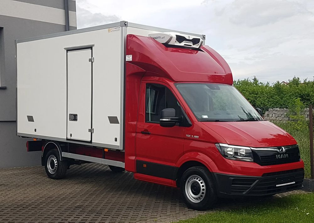 MAN TGE 3.180 8 EP CHŁODNIA AGREGAT 4,20x2,10x2,20 IZOTERMA FUNKCJA GRZANIA KLIMA DMC 3500 KG - Фургон-рефрижератор: фото 1 MAN TGE 3.180 8 EP CHŁODNIA AGREGAT 4,20x2,10x2,20 IZOTERMA FUNKCJA GRZANIA KLIMA DMC 3500 KG - Фургон-рефрижератор: фото 1