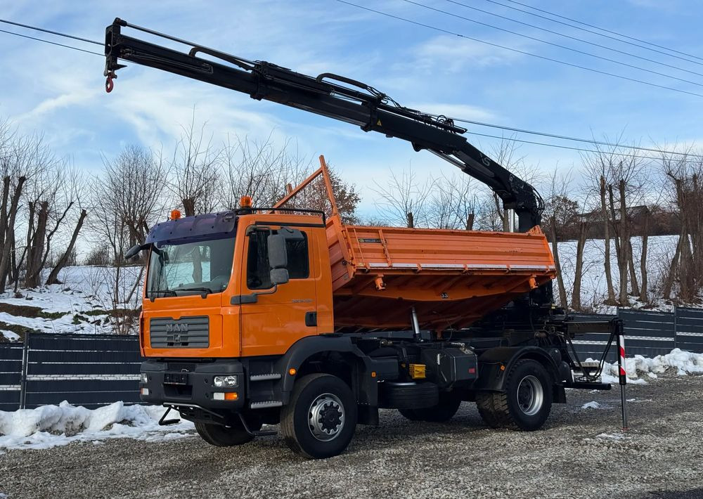 MAN * TGM 18-330 MAN 4x4 HDS Hiab 122 * Kiper Wywrotka * Bardzo Dobry Stan - Самосвал: фото 1 MAN * TGM 18-330 MAN 4x4 HDS Hiab 122 * Kiper Wywrotka * Bardzo Dobry Stan - Самосвал: фото 1