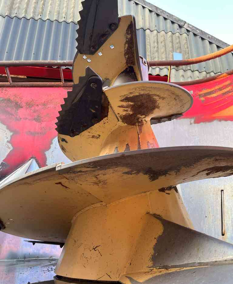 BVL V-Mix 20H-2S voermengwagen voermachines - Кормораздатчик: фото 5 BVL V-Mix 20H-2S voermengwagen voermachines - Кормораздатчик: фото 5