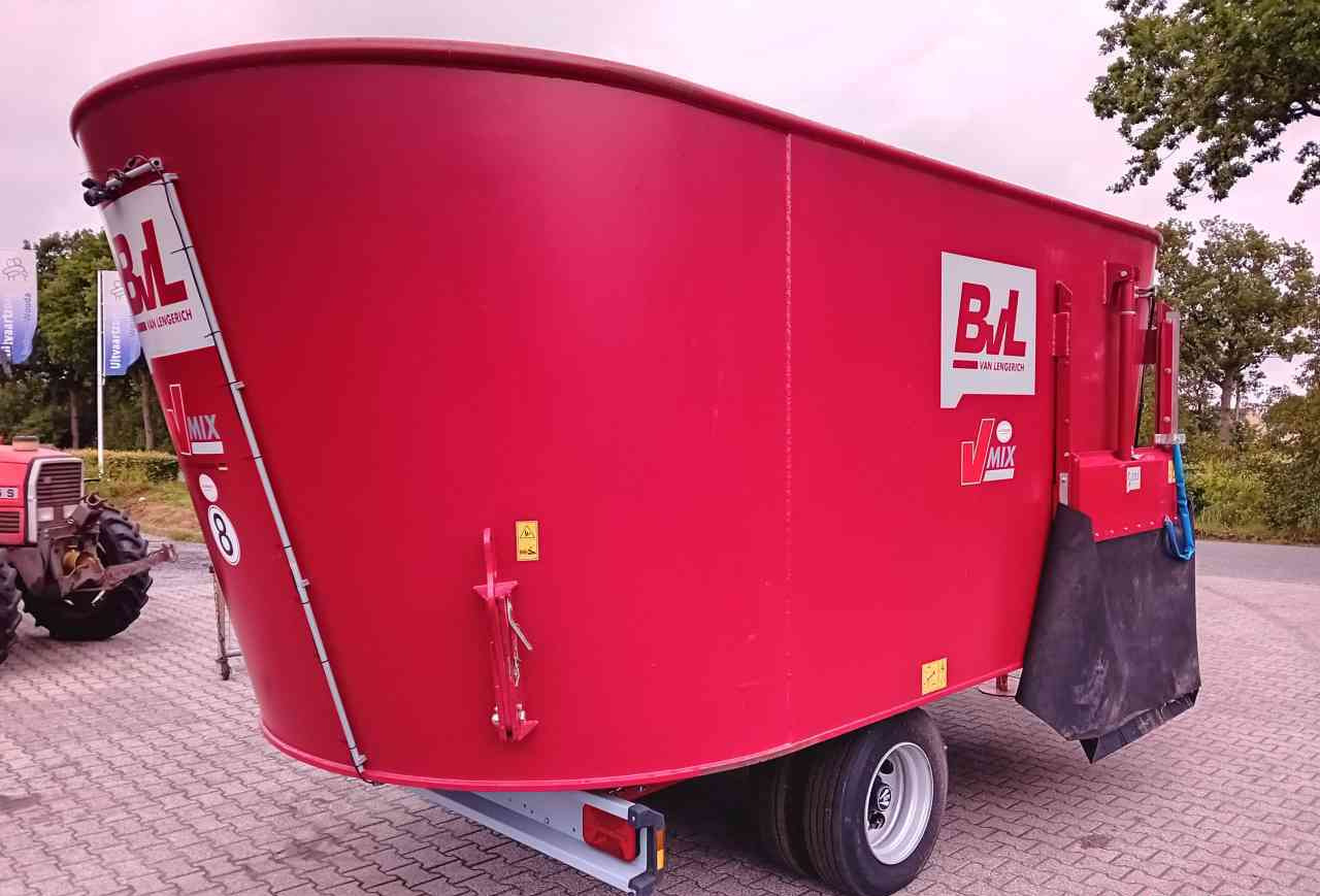 BVL V-Mix Plus 22-2S Voermengwagen Voermachines - Кормораздатчик: фото 2 BVL V-Mix Plus 22-2S Voermengwagen Voermachines - Кормораздатчик: фото 2